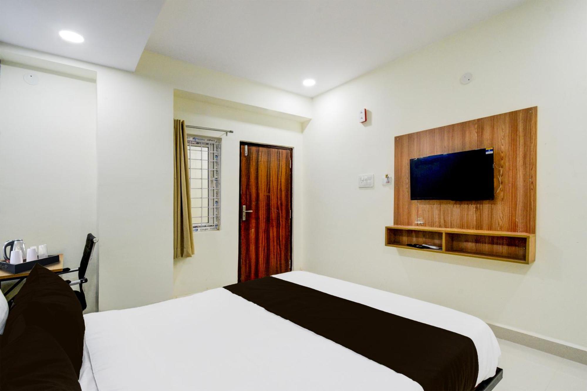 Super Townhouse Kukatpally North Formerly Munagala Arcade Χιντεραμπάντ Εξωτερικό φωτογραφία
