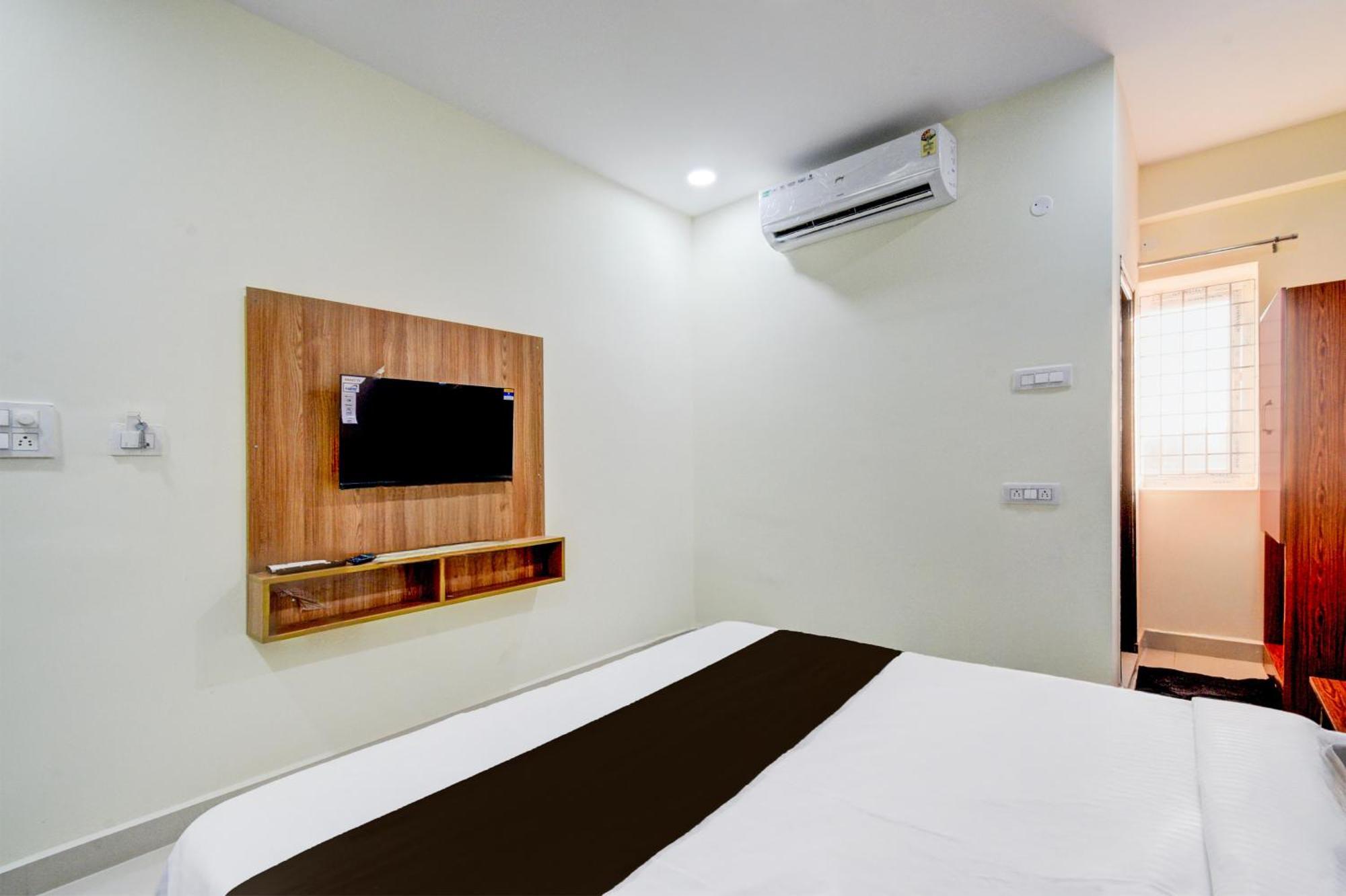 Super Townhouse Kukatpally North Formerly Munagala Arcade Χιντεραμπάντ Εξωτερικό φωτογραφία